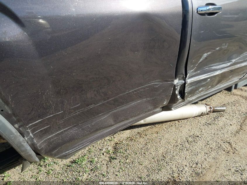 2015 GMC Sierra 3500Hd Denali VIN: 1GT424E87FF563506 Lot: 43956335