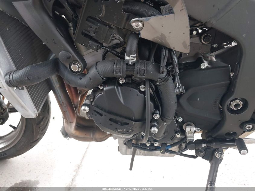 2025 Kawasaki Zx636 K VIN: JKBZXJJ12SA018583 Lot: 43956340