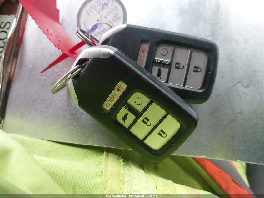 2016 Honda Pilot Touring VIN: 5FNYF6H90GB013625 Lot: 43956363