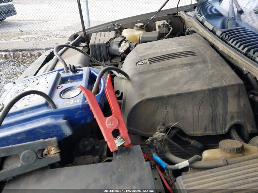 2002 Ford Explorer Xlt VIN: 1FMDU73W42ZC55677 Lot: 43956367