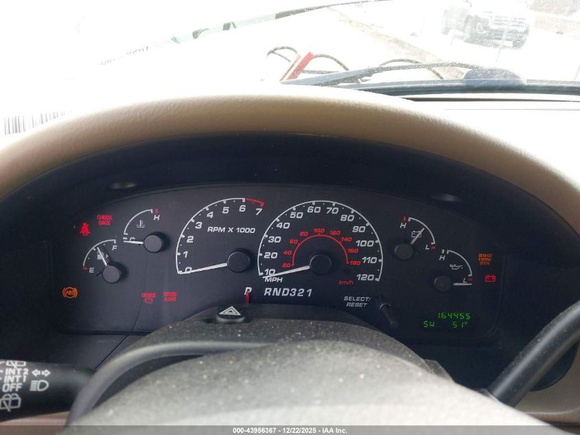 2002 Ford Explorer Xlt VIN: 1FMDU73W42ZC55677 Lot: 43956367