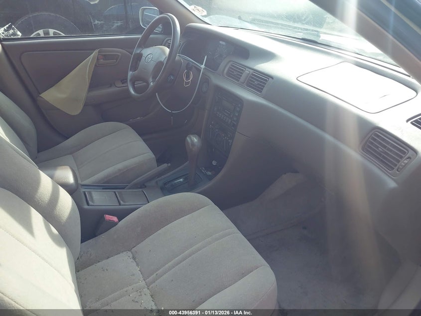 1999 Toyota Camry Le