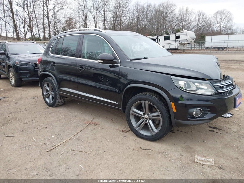 VOLKSWAGEN TIGUAN 2017. Lot# 43956395. VIN WVGUV7AX4HW511626. Photo 1