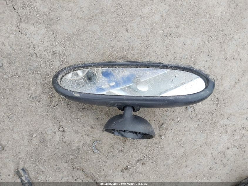 2004 Mini Cooper S VIN: WMWRE33434TD79380 Lot: 43956400