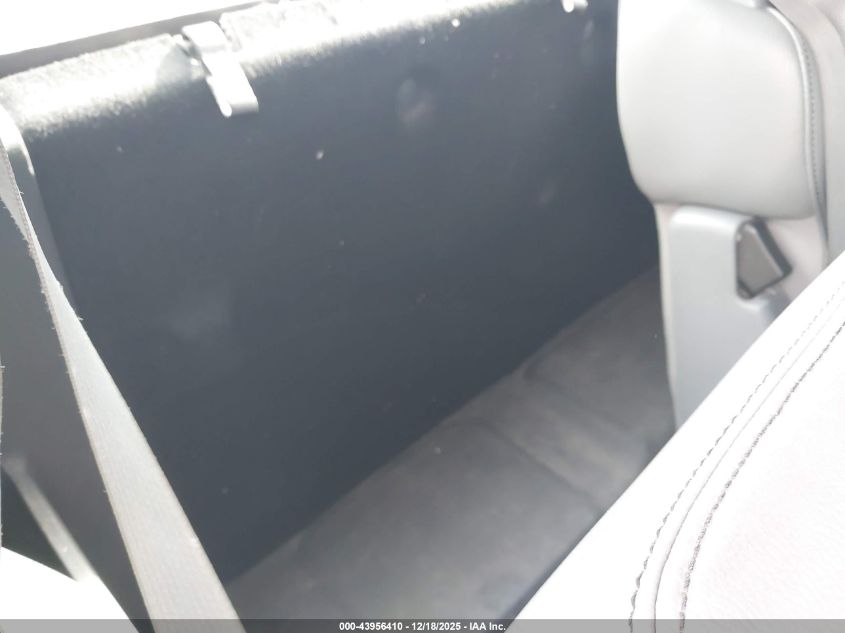 2012 Ford F-150 Xl VIN: 1FTMF1CM6CKD69698 Lot: 43956410