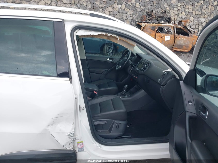 2013 Volkswagen Tiguan S/Se/Sel