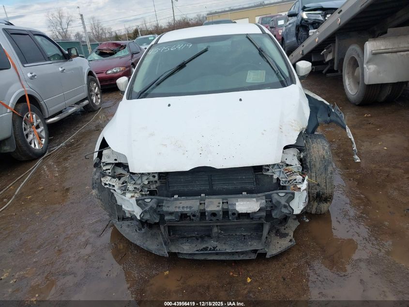 2014 Ford Focus Se VIN: 1FADP3F27EL303747 Lot: 43956419