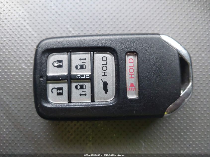 2016 Honda Odyssey Touring/Touring Elite VIN: 5FNRL5H90GB024292 Lot: 43956456