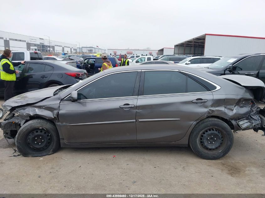 2017 Toyota Camry Le VIN: 4T1BF1FK3HU453213 Lot: 43956460