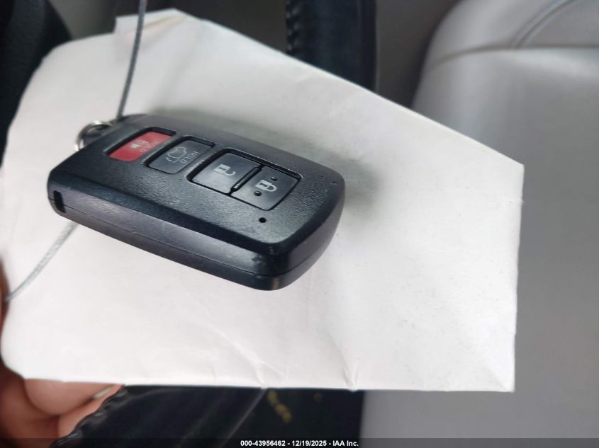 2018 Toyota Highlander Hybrid Xle VIN: 5TDJGRFH3JS042615 Lot: 43956462