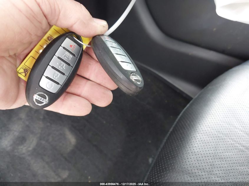 2019 Nissan Rogue Sl VIN: 5N1AT2MV0KC781340 Lot: 43956476