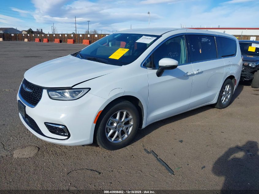 2023 Chrysler Pacifica Touring L VIN: 2C4RC1BG6PR580773 Lot: 43956482