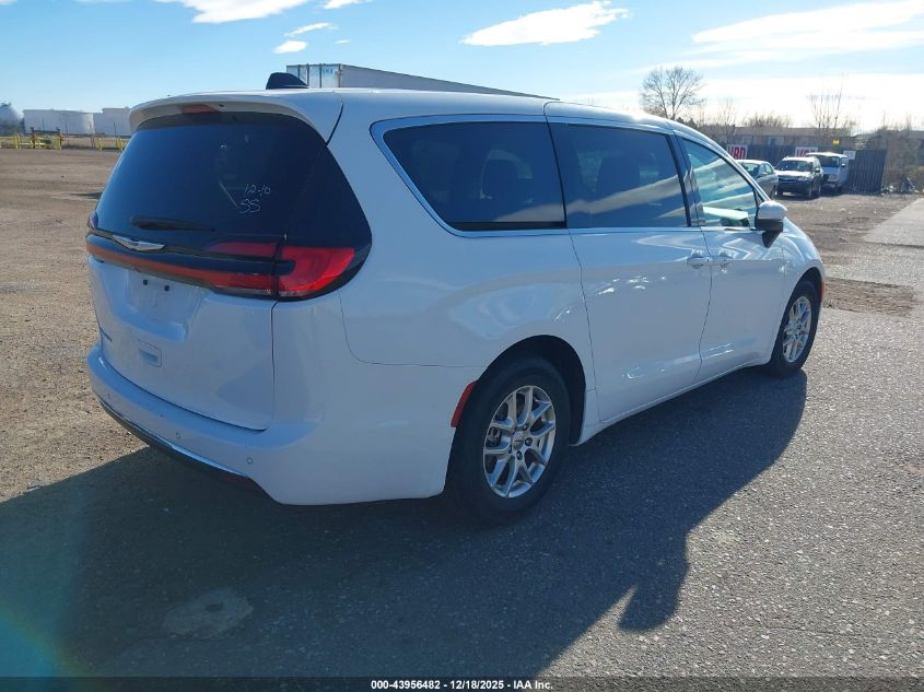 2023 Chrysler Pacifica Touring L VIN: 2C4RC1BG6PR580773 Lot: 43956482