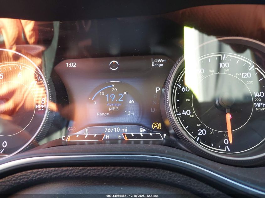 2019 Jeep Cherokee Limited 4X4 VIN: 1C4PJMDX8KD281566 Lot: 43956487