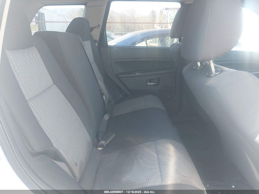 2010 Jeep Grand Cherokee Laredo VIN: 1J4PR4GK1AC125960 Lot: 43956501