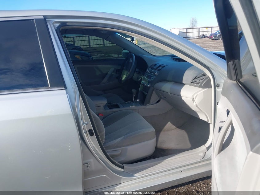 2007 Toyota Camry Le