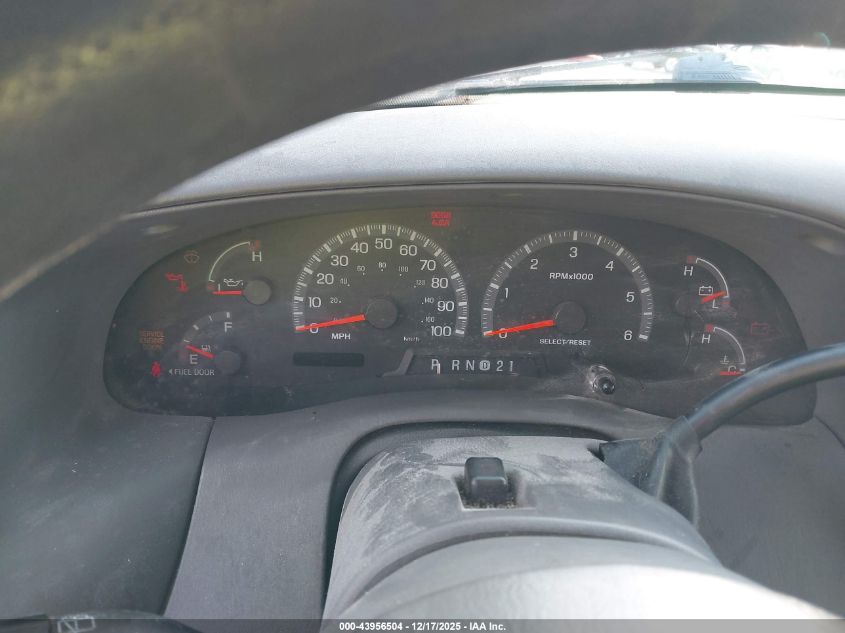 1999 Ford Expedition Eddie Bauer/Xlt VIN: 1FMPU18L9XLB16227 Lot: 43956504