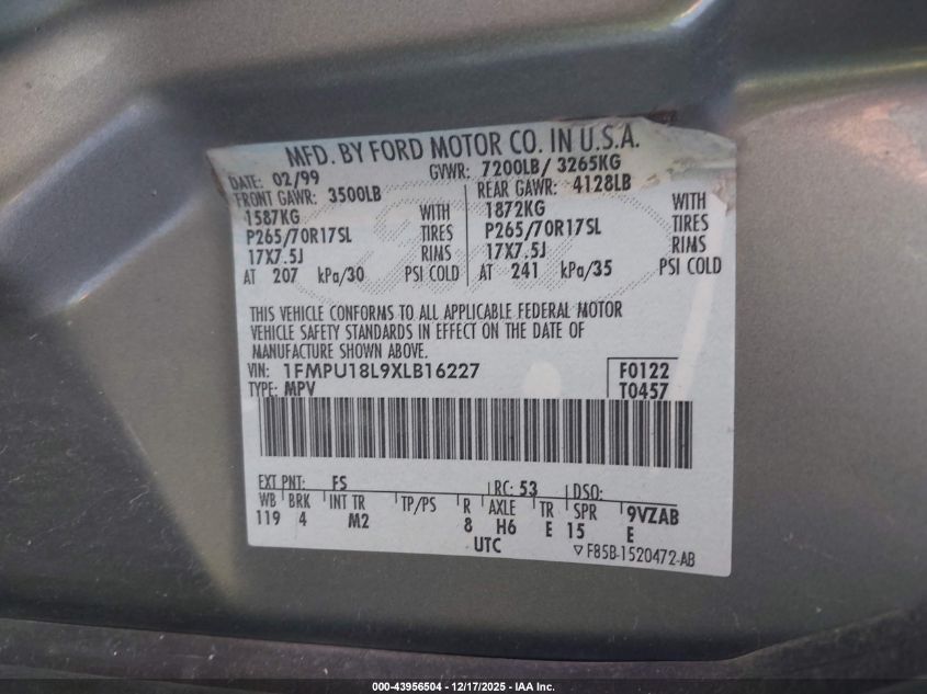 1999 Ford Expedition Eddie Bauer/Xlt VIN: 1FMPU18L9XLB16227 Lot: 43956504