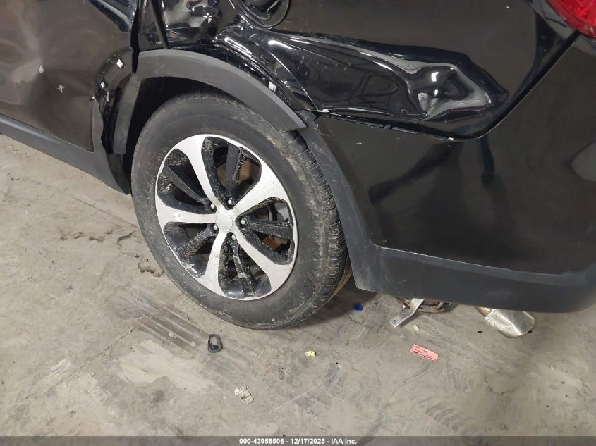 2017 Kia Sorento 2.0T Ex VIN: 5XYPHDA14HG270764 Lot: 43956506