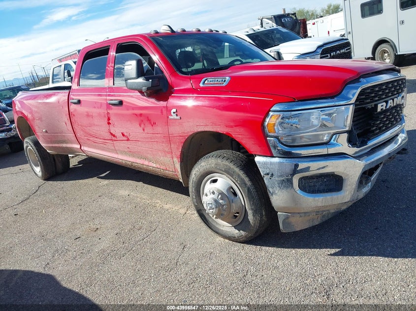 2024 Ram 3500 Tradesman 4X4 8' Box