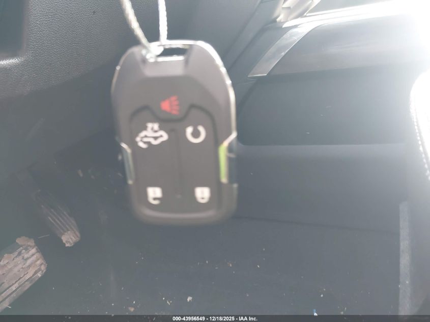 2022 GMC Sierra 1500 Limited 4Wd Short Box Slt VIN: 3GTU9DET5NG174330 Lot: 43956549