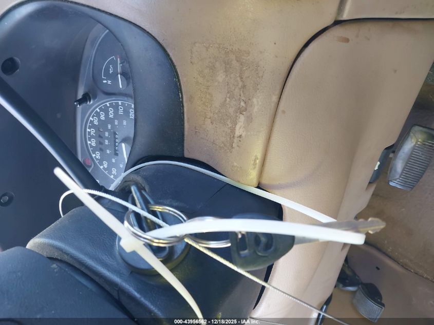 1999 Mazda B2500 Se/Sx/Tl VIN: 4F4YR12C8XTM01611 Lot: 43956562