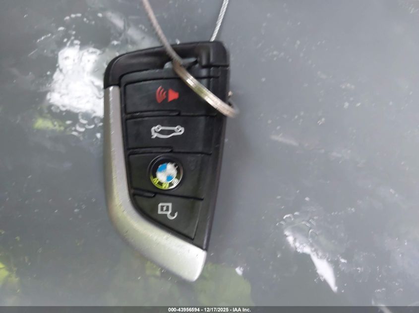 2019 BMW X3 xDrive30I VIN: 5UXTR9C55KLR06031 Lot: 43956594