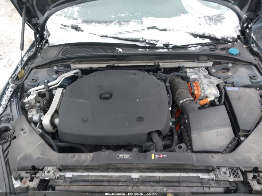 2021 Volvo S60 Recharge Plug-In Hybrid T8 Inscription VIN: 7JRBR0FL8MG126735 Lot: 43956605