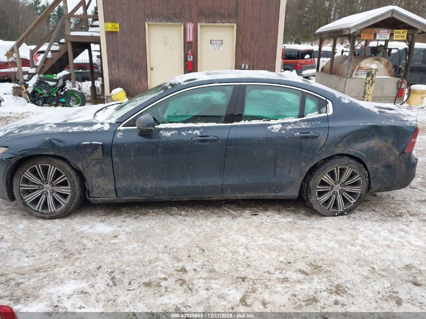 2021 Volvo S60 Recharge Plug-In Hybrid T8 Inscription VIN: 7JRBR0FL8MG126735 Lot: 43956605