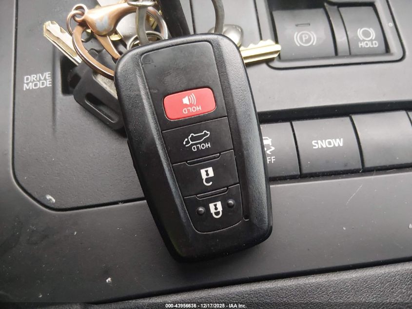 2022 Toyota Highlander Le VIN: 5TDZZRAH3NS541781 Lot: 43956636