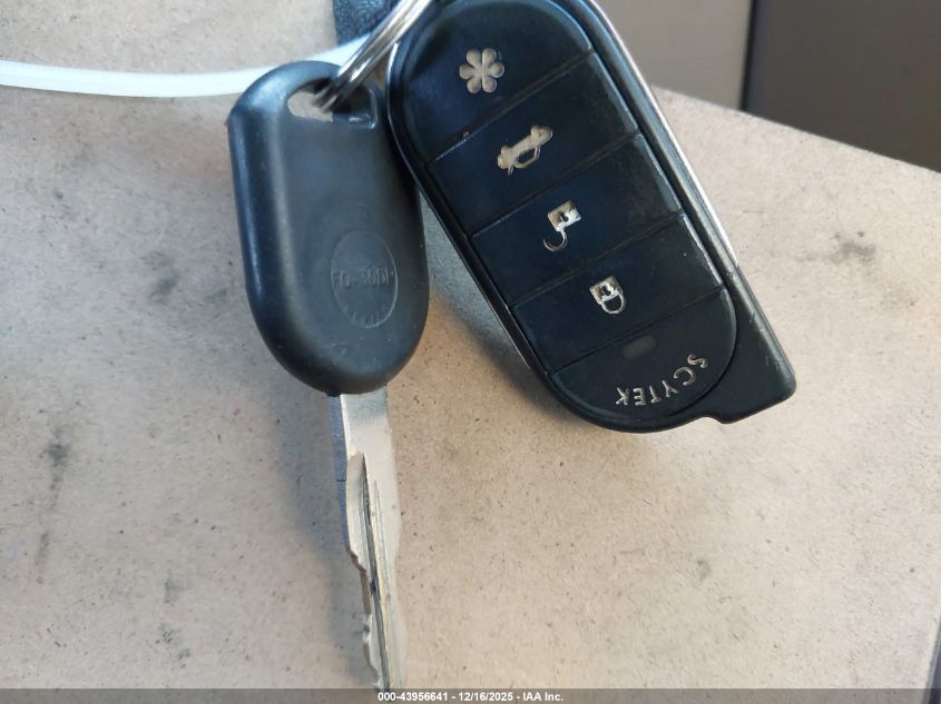 2005 Ford F-150 Stx/Xl/Xlt VIN: 1FTRX12W55FB71423 Lot: 43956641