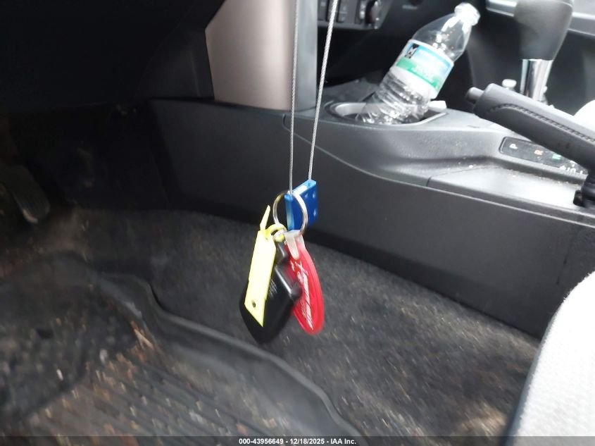 2018 Toyota Rav4 Hybrid Xle VIN: JTMRJREV3JD239064 Lot: 43956649