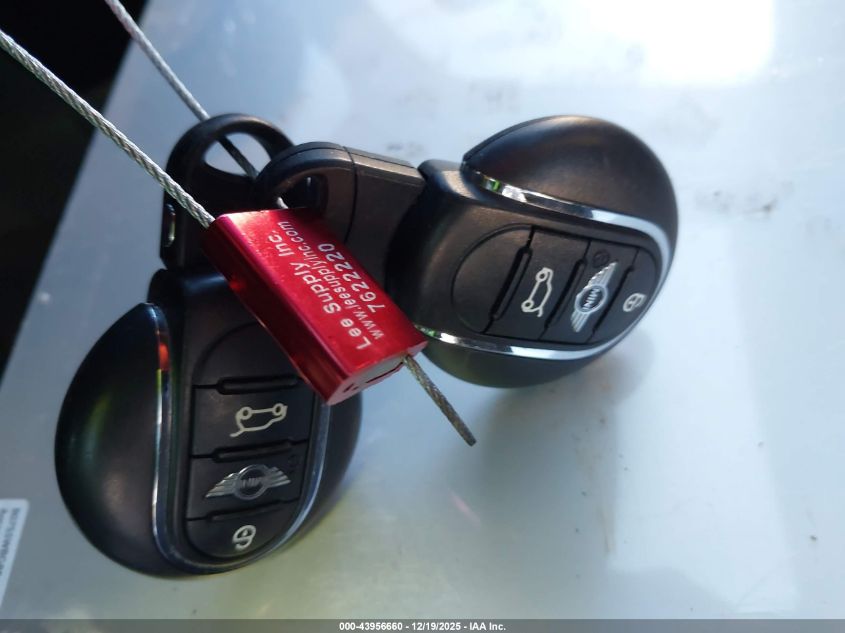 2015 Mini Hardtop Cooper S VIN: WMWXU3C55F2B56835 Lot: 43956660