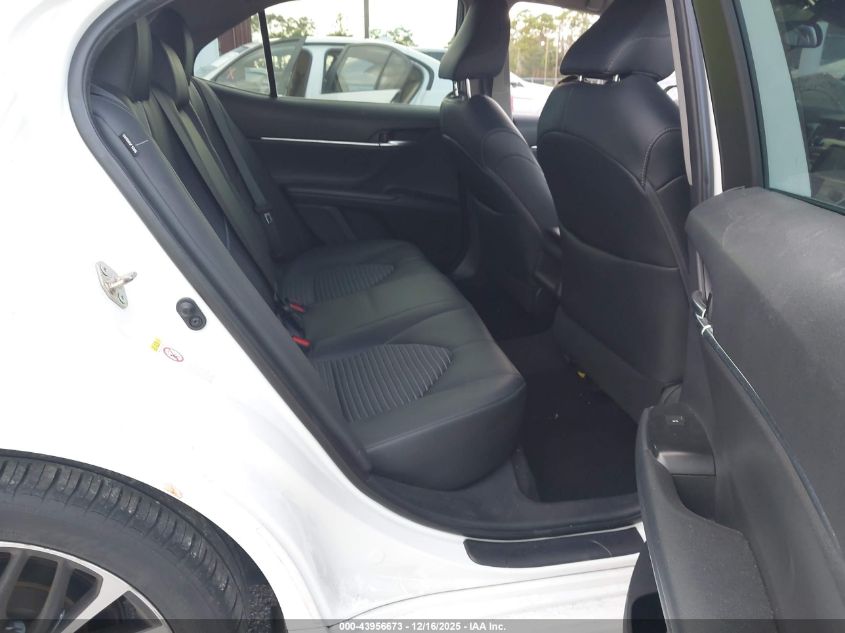 2018 Toyota Camry Se VIN: 4T1B11HK8JU634812 Lot: 43956673