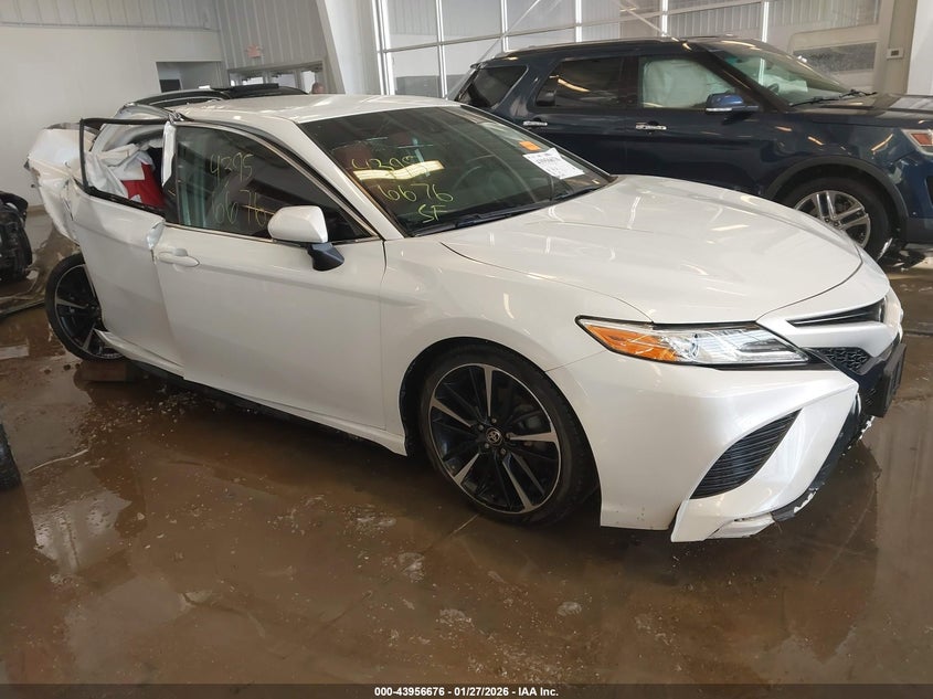 2020 TOYOTA CAMRY XSE AWD