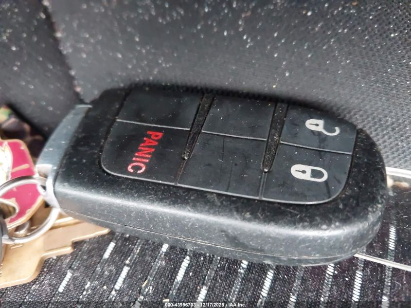 2017 Dodge Journey Se VIN: 3C4PDCABXHT561955 Lot: 43956703