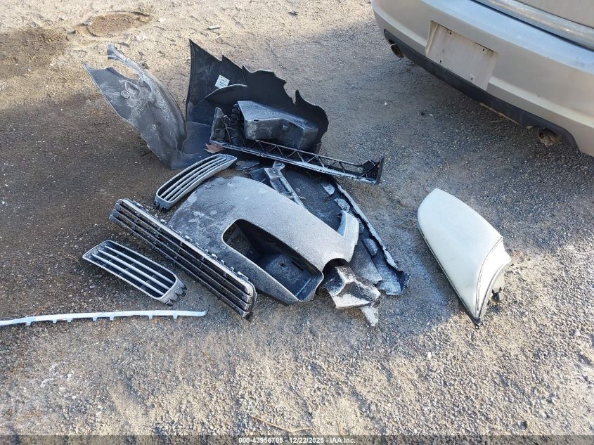 2009 Mercury Milan V6 VIN: 3MEHM07169R612270 Lot: 43956705