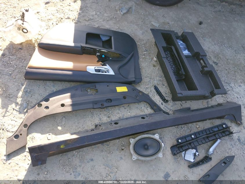 2012 Lexus Ct 200H Premium VIN: JTHKD5BH1C205705 Lot: 43956710