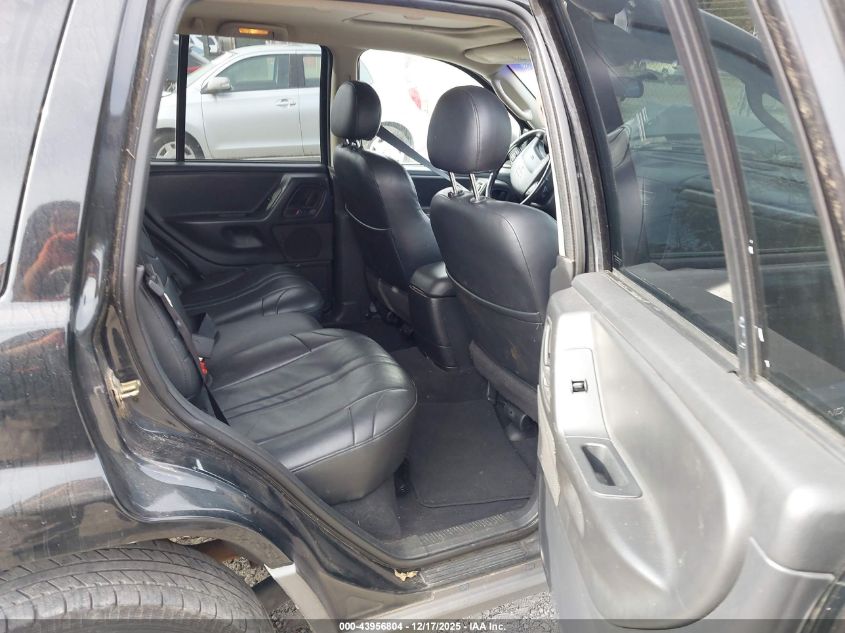 2002 Jeep Grand Cherokee Sport VIN: 1J4GW38S82C223225 Lot: 43956804