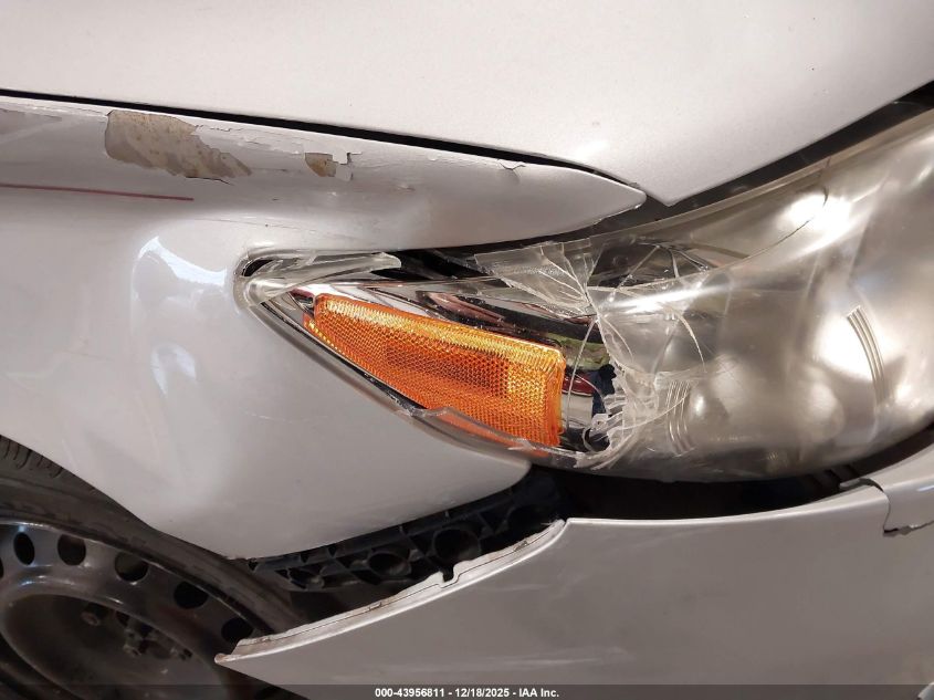 2011 Toyota Corolla Le VIN: 2T1BU4EE2BC628353 Lot: 43956811