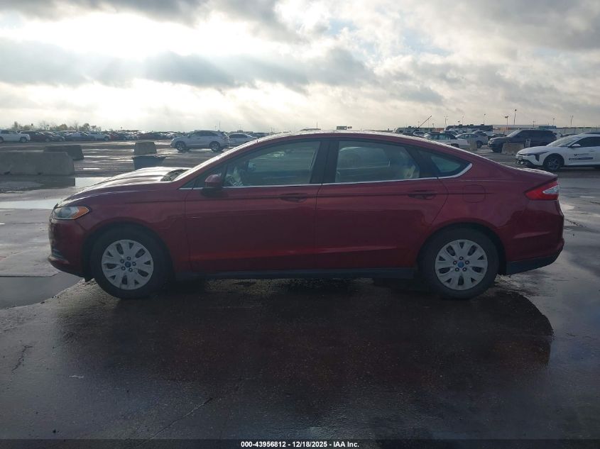 2013 Ford Fusion S VIN: 3FA6P0G77DR183577 Lot: 43956812