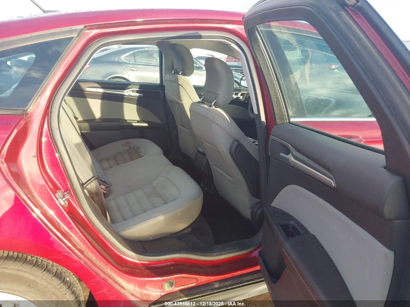 2013 Ford Fusion S VIN: 3FA6P0G77DR183577 Lot: 43956812