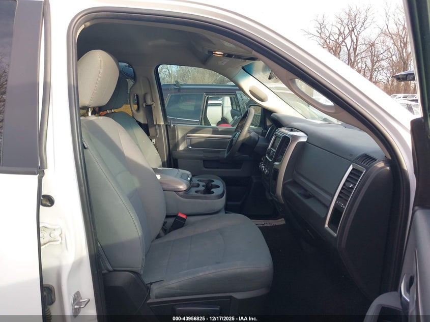 2018 Ram 1500 Slt 4X2 6'4 Box