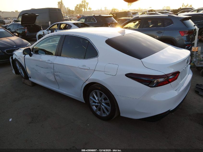 2021 Toyota Camry Le