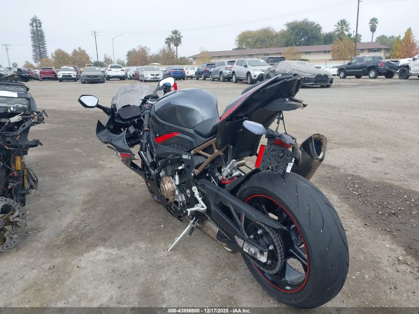 2022 BMW S 1000 Rr VIN: WB10E2303N6F20674 Lot: 43956900