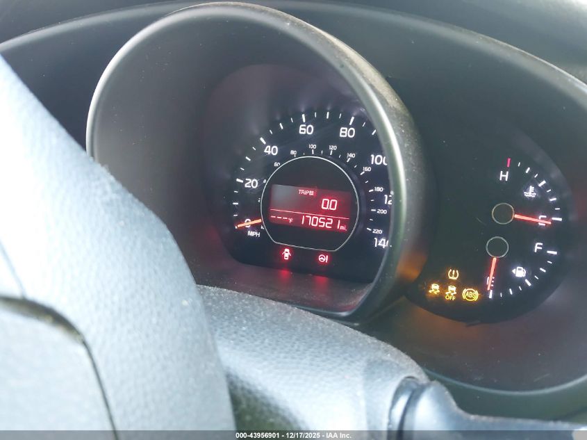 2015 Kia Soul ! VIN: KNDJX3A54F7135073 Lot: 43956901