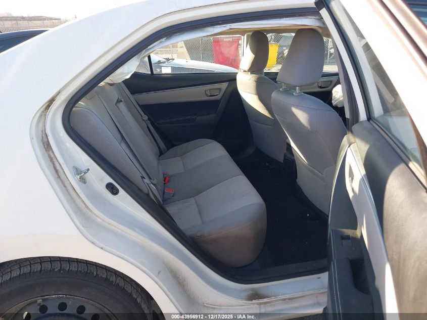 2015 Toyota Corolla Le VIN: 5YFBURHE8FP211740 Lot: 43956912