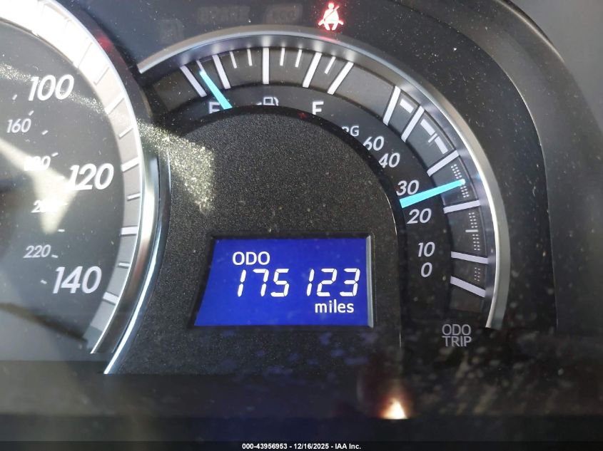 2014 Toyota Camry Se VIN: 4T1BF1FK2EU310586 Lot: 43956953