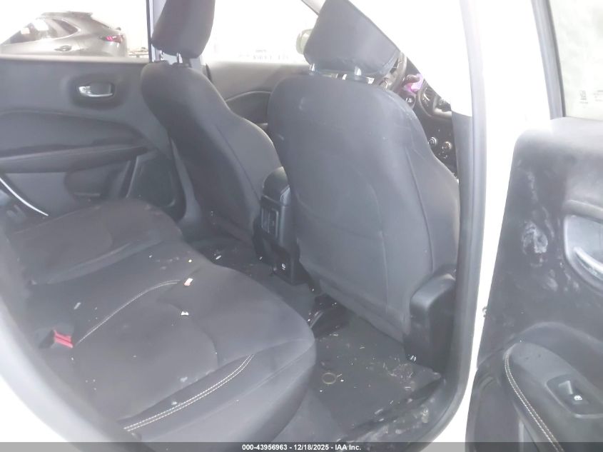 2018 Jeep Compass Sport 4X4 VIN: 3C4NJDAB5JT261459 Lot: 43956963