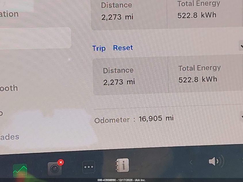 2022 Tesla Model Y Long Range Dual Motor All-Wheel Drive VIN: 7SAYGDEE3NF410748 Lot: 43956990